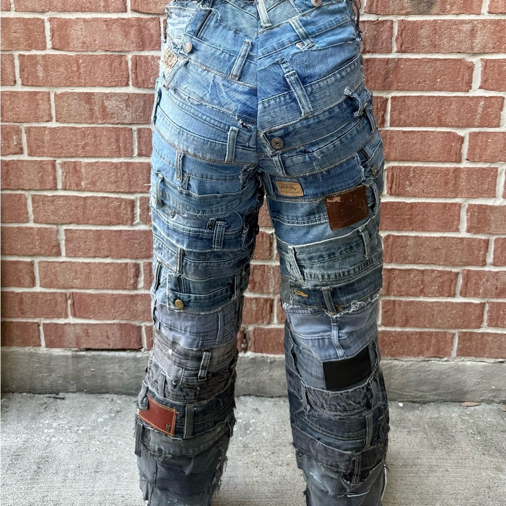 Strap Denim Jeans - Picture 3 of 3